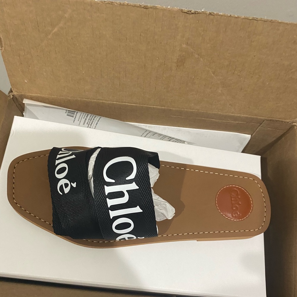Sandal